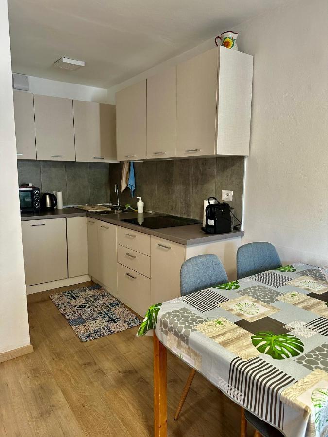 ברויל-קרוויניה D'Herens Apartment מראה חיצוני תמונה